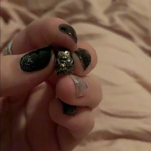 Penguin pandora charm